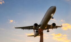 Aeroportul Chișinău, în război cu cei care veghează cerul Moldovei. Miza este de 71 de milioane de lei