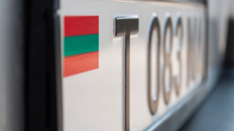 Transnistria renunță treptat la plăcile neutre: Peste 22 000 de mașini circulă deja cu numere moldovenești