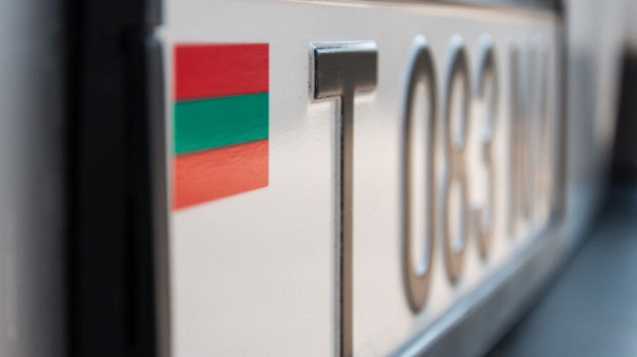 Transnistria renunță treptat la plăcile neutre: Peste 22 000 de mașini circulă deja cu numere moldovenești