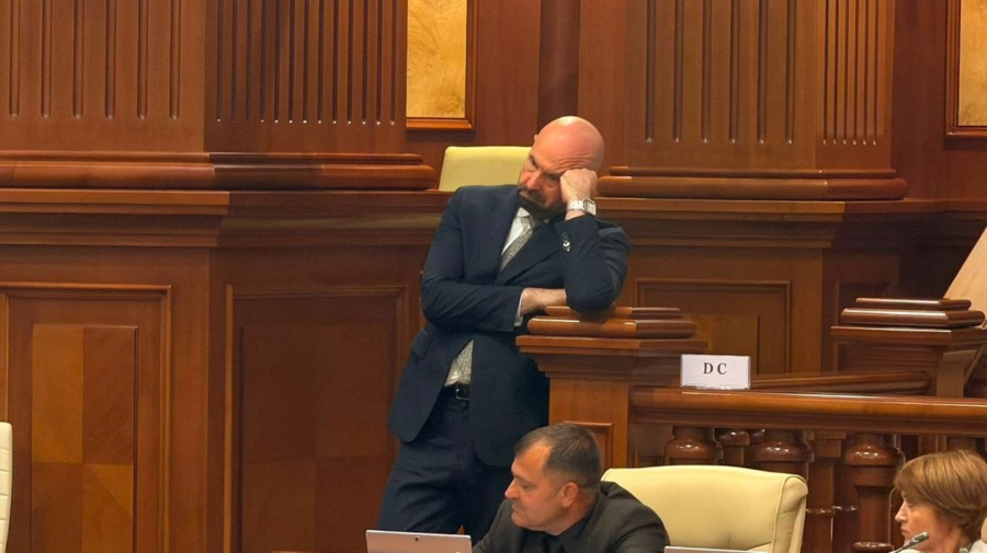 Planurile se schimbă! Bolea anunță când va începe extinderea terminalului aeroportului Chișinău