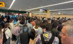 „Recorduri de pasageri pe spatele războiului”. A fost demontat triumfalismul conducerii Aeroportului Chișinău