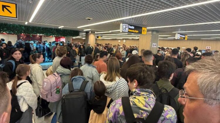 „Recorduri de pasageri pe spatele războiului”. A fost demontat triumfalismul conducerii Aeroportului Chișinău