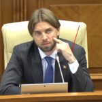 Deputatul „crypto”, fost salariat al oligarhului de la Sheriff, dă lecții presei despre „profitul” Arenei
