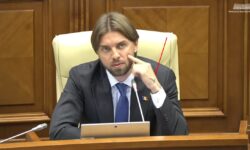 Deputatul „crypto”, fost salariat al oligarhului de la Sheriff, dă lecții presei despre „profitul” Arenei
