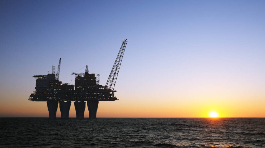 Lukoil cere prelungirea concesiunii pentru gazele din Marea Neagră și anunță negocieri cu un fond american