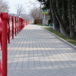 Peste 5 kilometri de trotuare noi pentru aproape 9,6 milioane de lei. Cele mai mari lucrări vor fi la Otaci și Drochia