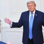 Trump vrea să facă bani din fiecare postare! Accesul anticipat ar putea costa 100 mii de dolari