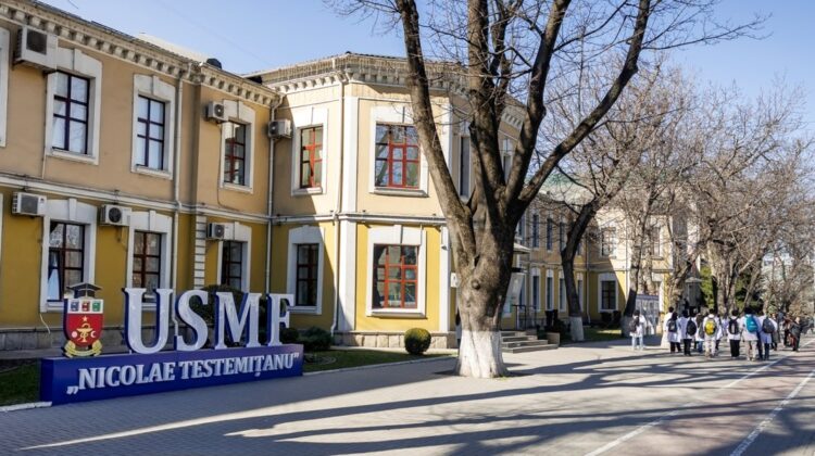Guvernul desființează autonomia a cinci colegii de medicină. Acestea vor fi absorbite de USMF