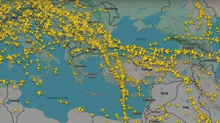 Ambuteiaj la 10 mii de metri! Grecia doboară recordul cu peste 5000 de zboruri într-o zi