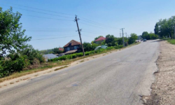 Peste 2,15 milioane de lei pentru un kilometru de drum. AND a scos la licitație reparația unui tronson din Căușeni