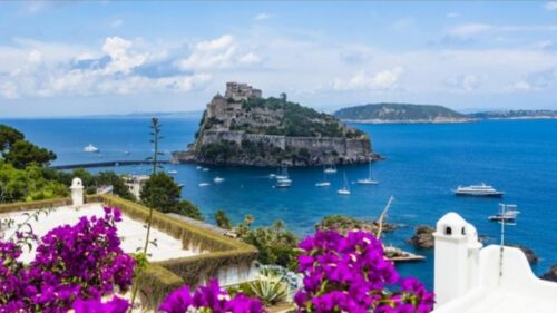 Paradisul ascuns al Italiei. Insula care rivalizează cu Amalfi, dar costă mai puțin
