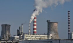 Rafinăria Petrotel-Lukoil din România, în insolvență. Ce se întâmplă cu activitatea companiei