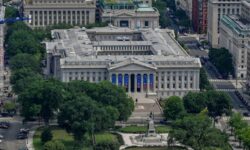America, îngropată în datorii! Nota a trecut de 40.000 de miliarde de dolari