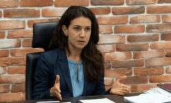 Olesea Stamate cere Parlamentului să reducă TVA la carburanți, în contextul declarării stării de urgență în energetică