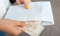 Peste 10 000 de persoane, depistate muncind la negru în Moldova de la începutul anului