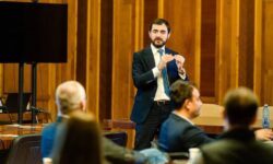 Dividende de cinci ori mai mari decât salariul! Ce declară noul ministru al Economiei