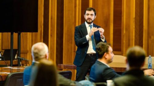 Dividende de cinci ori mai mari decât salariul! Ce declară noul ministru al Economiei