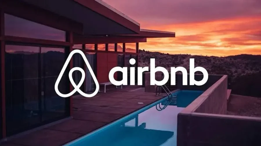 Adio vase spălate și lenjerie strânsă: Airbnb schimbă regulile pentru turiști