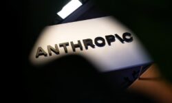 Pierderi cât patru PIB-uri ale Moldovei! Rivalul ChatGPT se pregătește să cucerească bursa