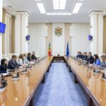 Guvernul schimbă rețeta economică în fața FMI! Mai puține cheltuieli nesustenabile, investiții și privatizări
