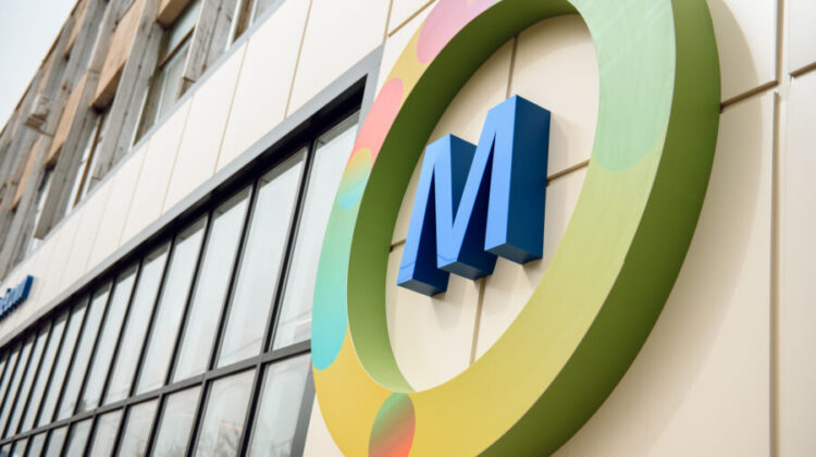 Înghesuială la Moldtelecom: 13 candidați se bat pentru fotoliul de director