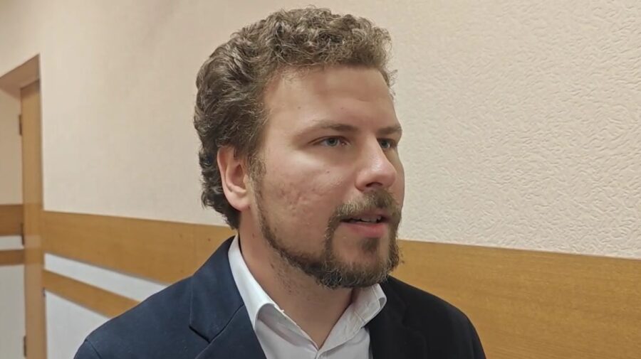 Dezastru la gramatică, sărbătoare la Minister! Perciun: Marea Dictare nu este un examen