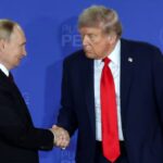 Cadou nesperat pentru Putin! Trump oprește sancțiunile care urmau să lovească petrolul rusesc