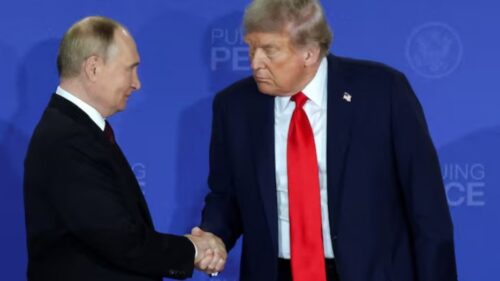 Cadou nesperat pentru Putin! Trump oprește sancțiunile care urmau să lovească petrolul rusesc